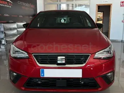 Usado Seat Ibiza FR 115 CV (84 kW) 2025 Rojo Utilitario