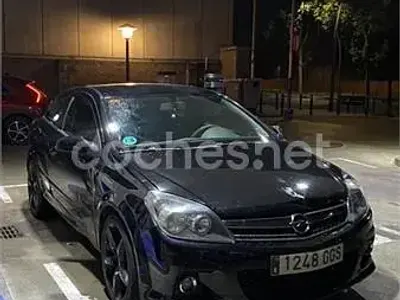 Usado Opel Astra GTC Sport 115 CV (84 kW) 2008 Negro Berlina