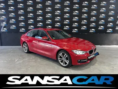 Usado BMW 318 150 CV (110 kW) 2015 Rojo Berlina