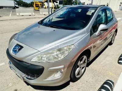 Usado Peugeot 308 Sport 110 HP (80 kW) 2008 Cinzento Sedan