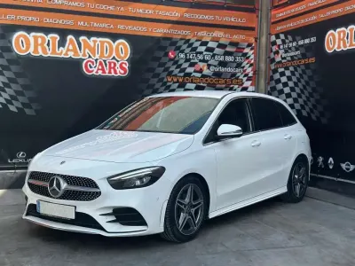 Usado Mercedes B180 116 CV (85 kW) 2021 Blanco Monovolumen