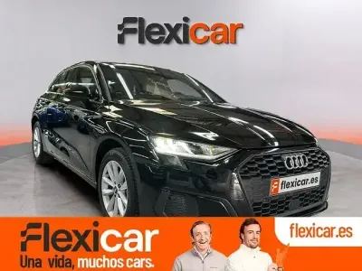 Usado Audi A3 116 CV (85 kW) 2023 Negro Berlina