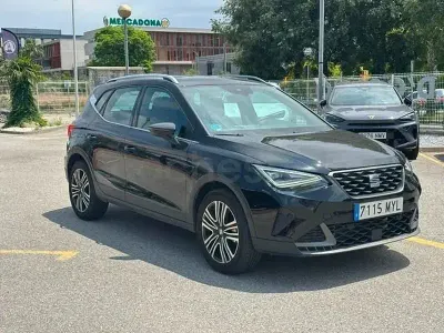 Usado Seat Arona FR 115 CV (84 kW) 2025 Negro SUV
