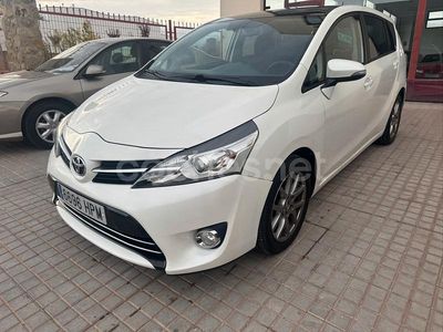 Blanco Usado 2013 Toyota Verso Advance Monovolumen | 8695 € (Precio justo)