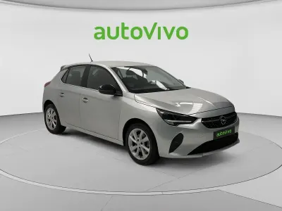 Usado Opel Corsa Elegance 100 CV (73 kW) 2023 Gris Utilitario