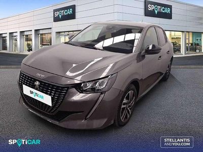 Gris Usado 2023 Peugeot 208 Allure Utilitario | 12.990 € (Buen precio)