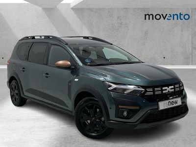Verde Usado 2025 Dacia Jogger Extreme Monovolumen | 24.910 € (Precio justo)