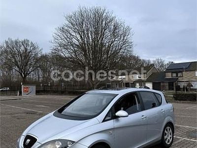 Usado Seat Toledo Stylance 150 CV (110 kW) 2005 Gris / plata Utilitario