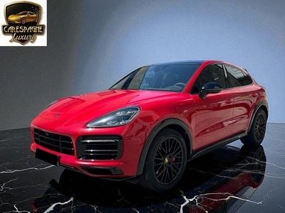 Rojo Usado 2020 Porsche Cayenne GTS SUV | 94.900 €