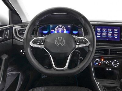 Usado VW Polo 95 CV (69 kW) 2023 Blanco puro Utilitario