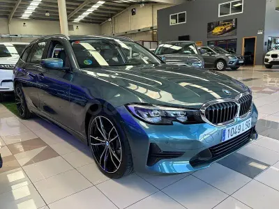 Usado BMW 318 150 CV (110 kW) 2021 Verde Familiar