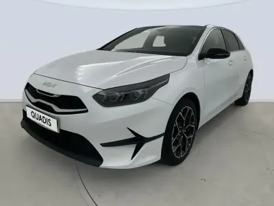 Usado Kia Ceed Edition 7 100 CV (73 kW) 2025 Blanco Utilitario