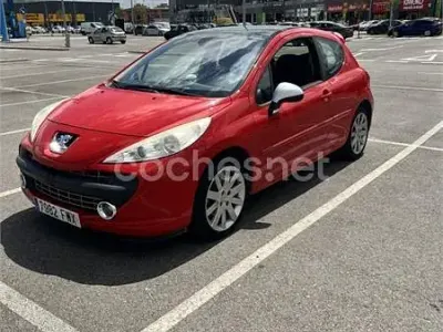 Begagnad Peugeot 207 GT 150 HK (110 kW) 2007 Röd Sedan