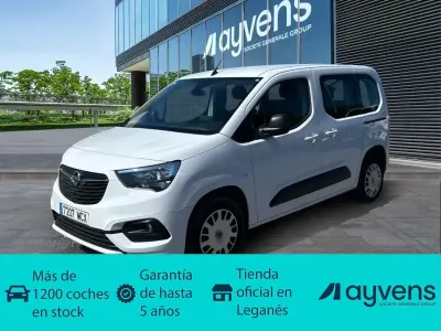 Usado Opel Combo Business Edition 102 CV (75 kW) 2022 Blanco Monovolumen