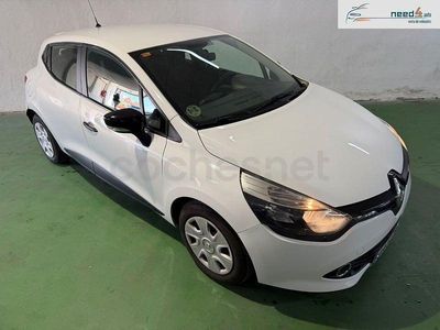 Usado Renault Clio IV Business 75 CV (55 kW) 2015 Blanco Berlina