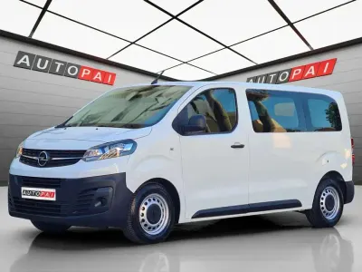 Usado Opel Vivaro-e Combi S 102 CV (75 kW) 2021 Blanco Monovolumen