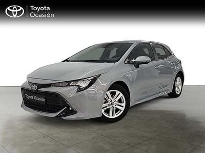 Usado Toyota Corolla Active 122 CV (89 kW) 2022 Gris / plata Berlina