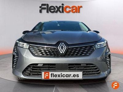 Käytetty Renault Clio V Evolution 100 HP (73 kW) 2025 Harmaa Sedan