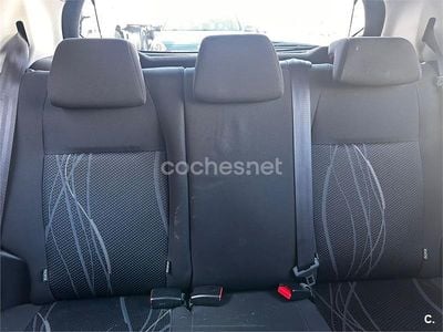 Usado Peugeot 206+ 75 CV (55 kW) 2013 Negro Utilitario