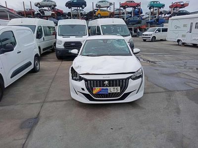 Blanco Usado 2021 Peugeot 208 Active Utilitario | 5500 €