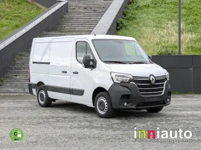 Usado Renault Master 135 CV (99 kW) 2022 Azul Monovolumen