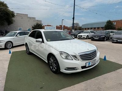 Mercedes E200