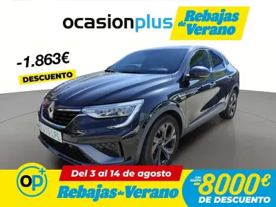 Usado Renault Arkana RS Line 140 CV (102 kW) 2021 Negro SUV