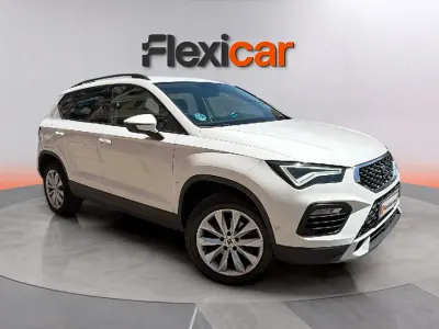 Usado Seat Ateca Style 150 CV (110 kW) 2023 Blanco SUV