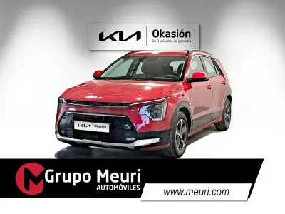 Begagnad Kia Niro 184 HK (135 kW) 2022 Röd SUV