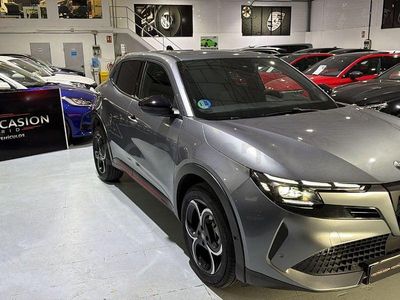 Usado Alfa Romeo Junior Edizione Speciale 136 CV (100 kW) 2025 Gris / plata SUV