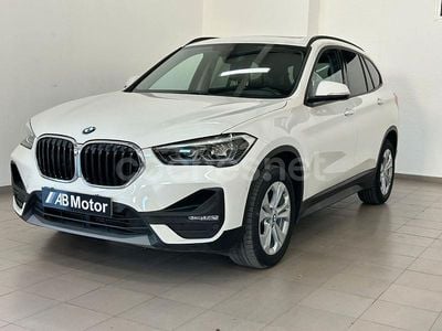 Blanco Usado 2022 BMW X1 Performance SUV | 24.900 € (Buen precio)
