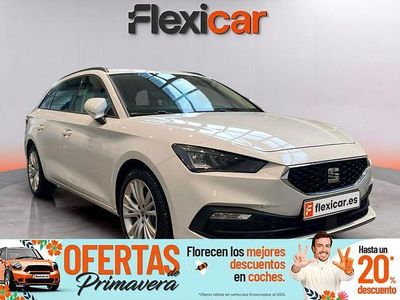 Usado Seat Leon Style 130 CV (95 kW) 2021 Blanco