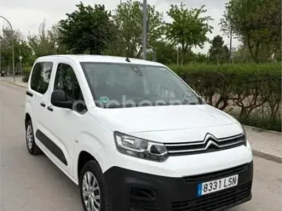 Usado Citroën e-Berlingo Live 102 CV (75 kW) 2021 Blanco Monovolumen