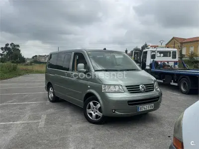 Usado VW Multivan Highline 235 CV (172 kW) 2007 Verde Monovolumen