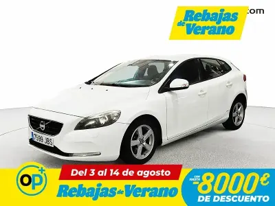 Usado Volvo V40 Kinetic 115 CV (84 kW) 2014 Blanco Familiar
