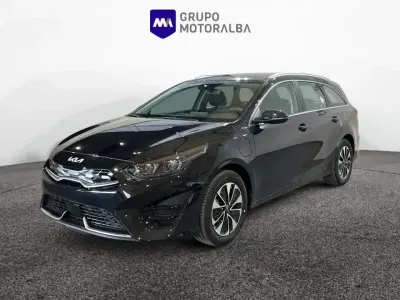 Nowe Kia Ceed 141 KM (103 kW) 2025 Czarny Hatchback