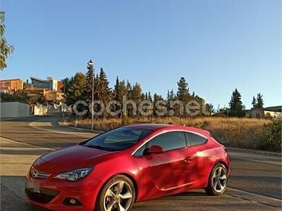 Opel Astra GTC