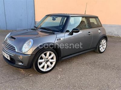 Usado Mini Cooper S 163 CV (119 kW) 2002 Gris / plata Utilitario