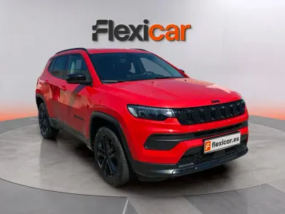 Usado Jeep Compass Night Eagle 131 CV (96 kW) 2022 Rojo SUV