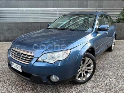 Usado Subaru Outback 245 CV (180 kW) 2007 Azul Familiar