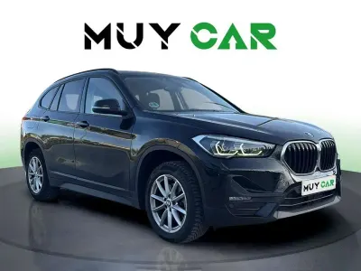 Käytetty BMW X1 150 HP (110 kW) 2022 Musta Katumaasturi