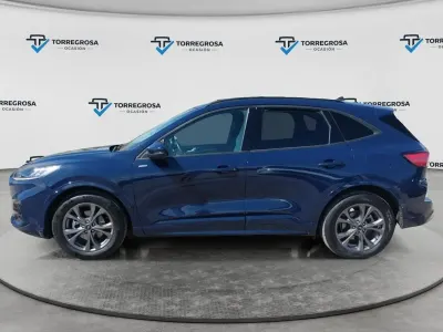 Używany Ford Kuga ST-Line 190 KM (139 kW) 2023 Niebieski SUV