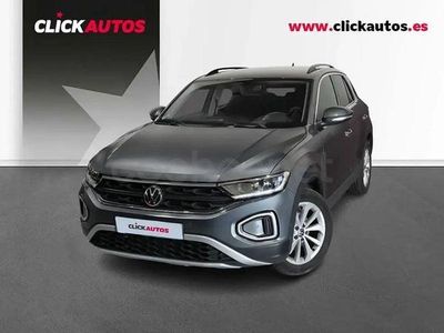 Usado VW T-Roc Life 150 CV (110 kW) 2024 Gris / plata SUV