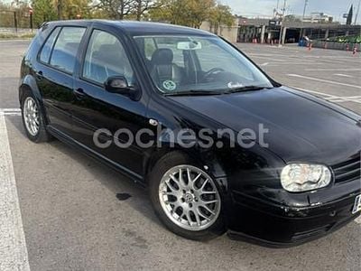 Negro Usado 2001 VW Golf IV Highline Familiar | 3800 € (Precio justo)