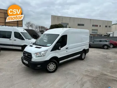 Usado Ford Transit Trend 131 CV (96 kW) 2021 Blanco Van