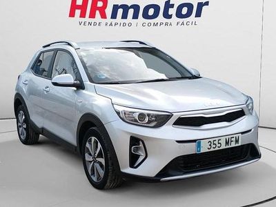 Usado 2023 Kia Stonic SUV | 13.540 € (Buen precio)