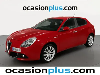 Usado Alfa Romeo Giulietta Super 120 CV (88 kW) 2020 Rojo Utilitario