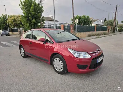 Usado Citroën C4 90 CV (66 kW) 2009 Rojo Berlina