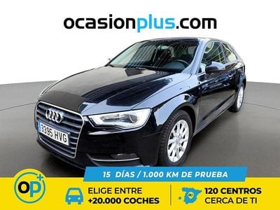 Negro Usado 2014 Audi A3 Attraction Utilitario | 12.200 € (Precio justo)