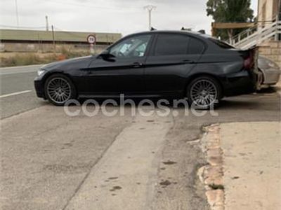 Negro Usado 2005 BMW 320 Berlina | 7300 € (Caro)